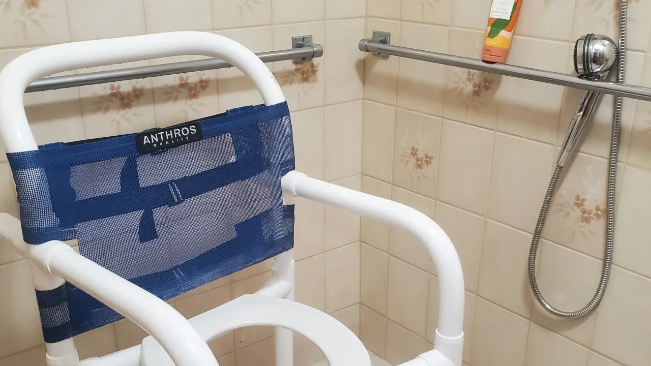 10 Simple Ways to Improve Safety in the Bathroom